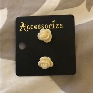 Flower earrings